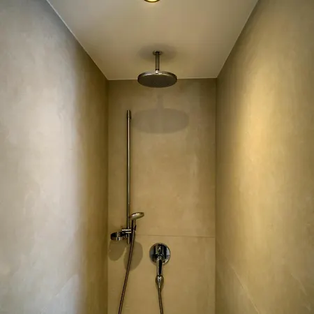 - Haus E, App 0e1305 * Хайлигенхафен